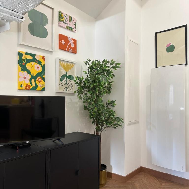 LeLafayette - One-Bedroom Apartment - 9