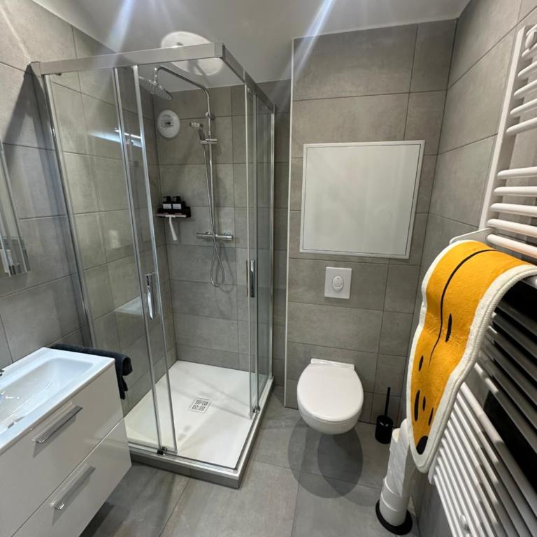 LeLafayette - One-Bedroom Apartment - 10