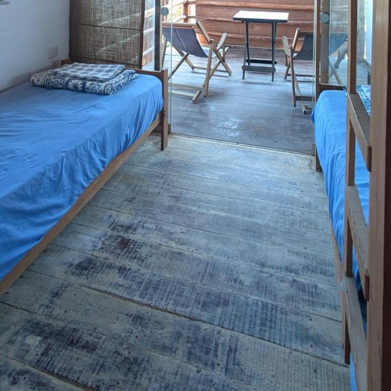 Máncora Hostel Restocafebar - Twin Room with Shared Bathroom - 2