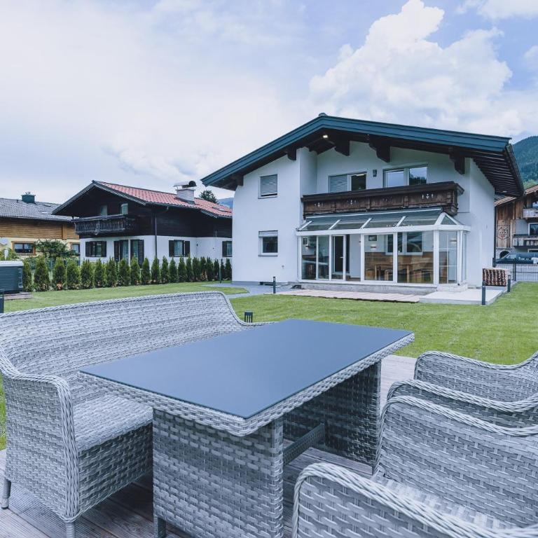 Spa Chalet by we rent - Superior Chalet - 1