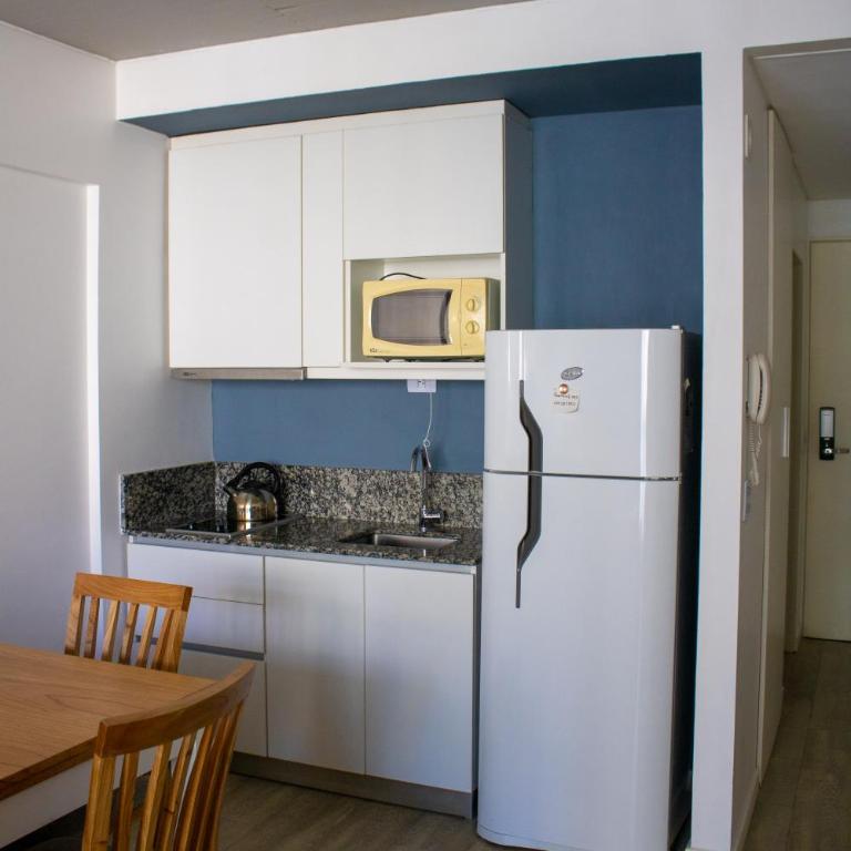 Bright studio apartment with balcony - Apartamento de 1 dormitorio - 18