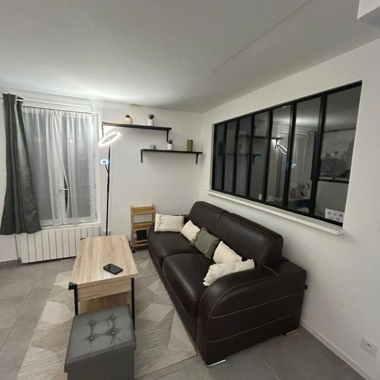 Parisian Hideaway - Heart of Montmartre, Abbesses - Apartamento de 1 dormitorio - 4