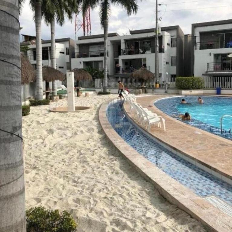 Apartasol por días en condominio ciudadela Santa Fe de Antioquia - Two-Bedroom Apartment - 3