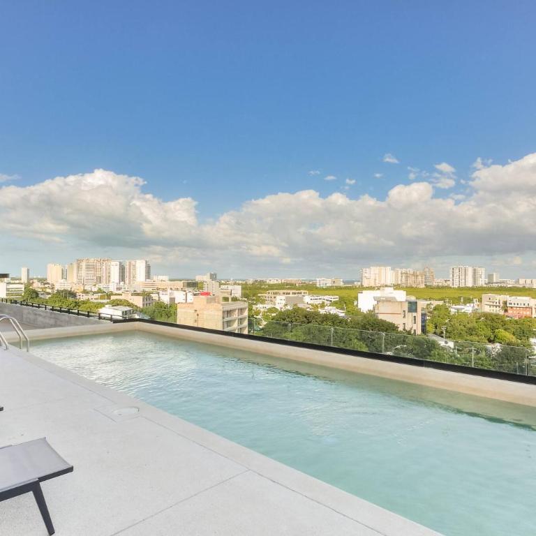 Centrally Located Apartment w Pool / Gym / Cowork - Apartment - 3