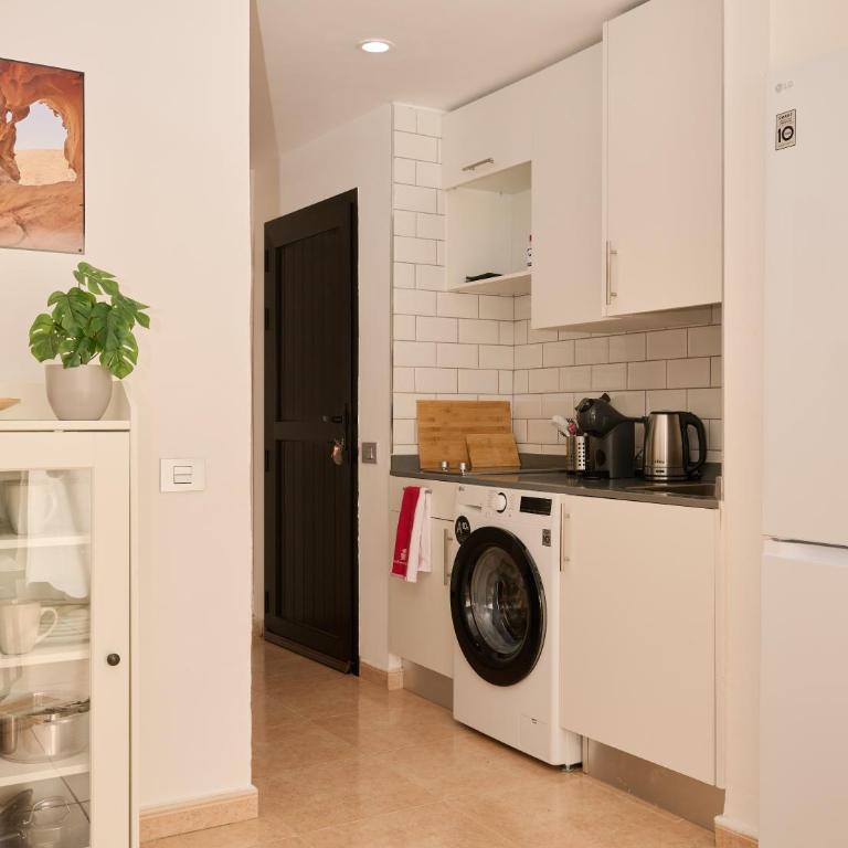 Sunny apartment with terrace in Corralejo - Apartamento de 2 dormitorios con balcón - 9