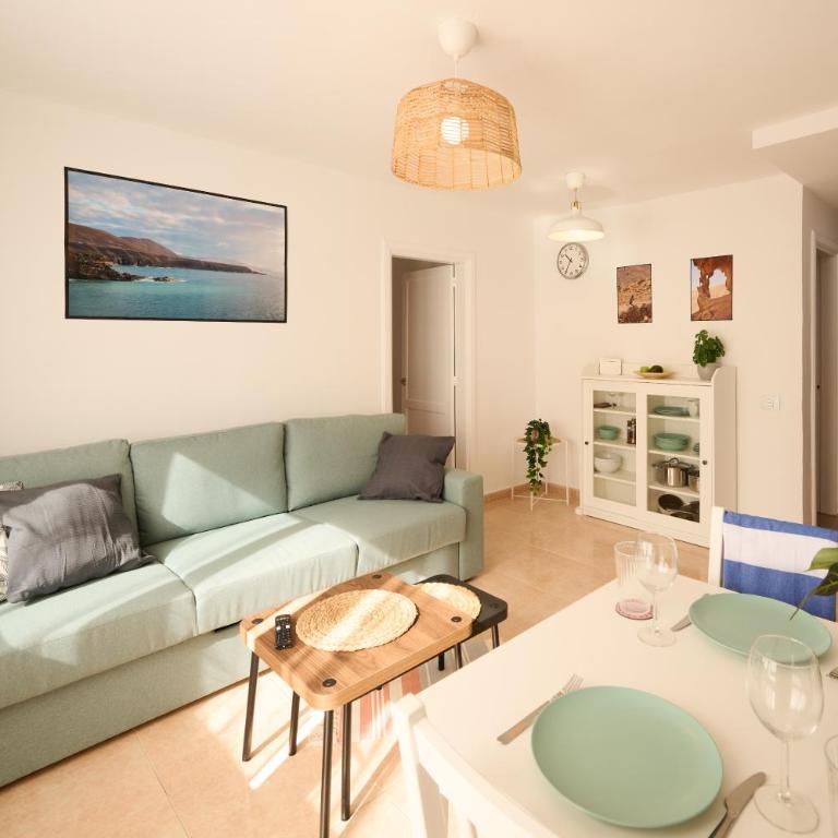 Sunny apartment with terrace in Corralejo - Apartamento de 2 dormitorios con balcón - 6