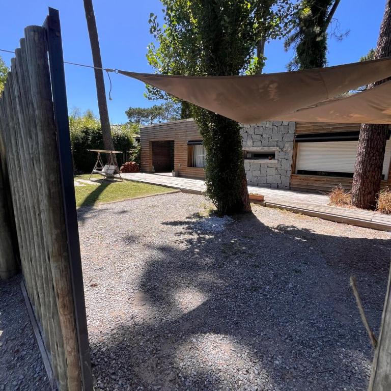Cozy House in Punta del Este - Three-Bedroom House - 12