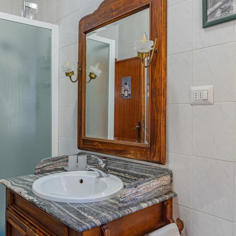 Casa Bassotti - Appartamento con 2 Camere da Letto - 8