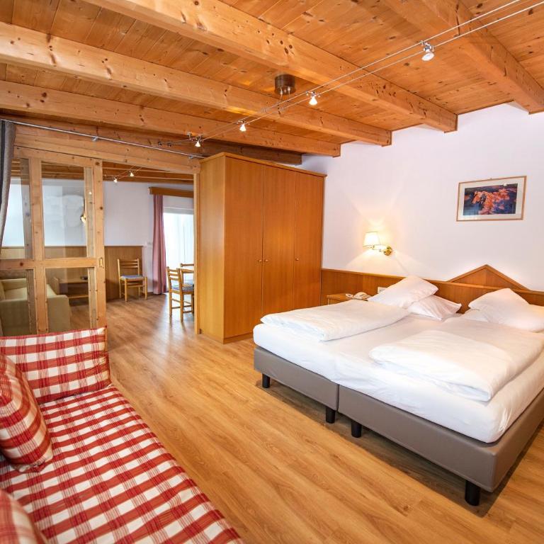 Astor Suites B&B - Suite con Vista Montagna - 4