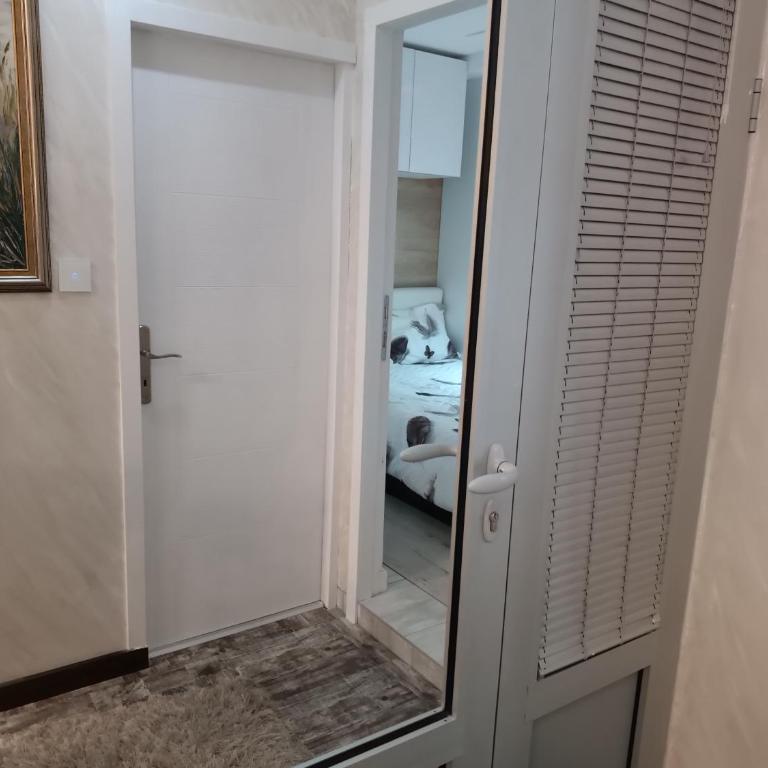 M Central Park - One-Bedroom Apartment - 3