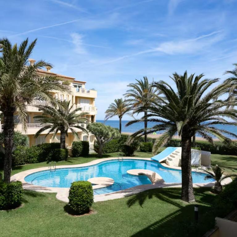 Denia Primera Linea Las Marinas - Apartamento Deluxe de 2 dormitorios con vistas al mar - 2