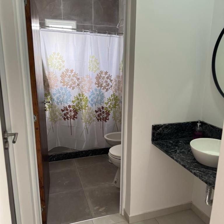 Casa con pileta en Roldan - Casa con 1 dormitorio - 3