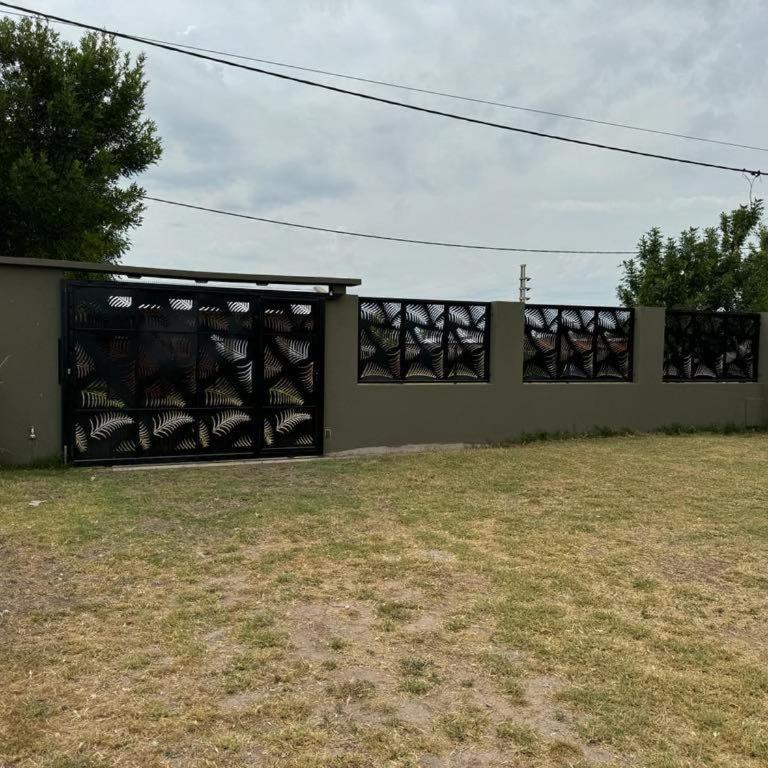 Casa con pileta en Roldan - Casa con 1 dormitorio - 12