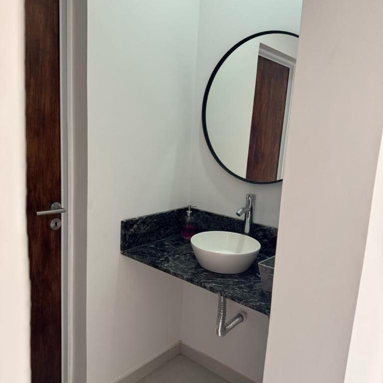 Casa con pileta en Roldan - Casa con 1 dormitorio - 14