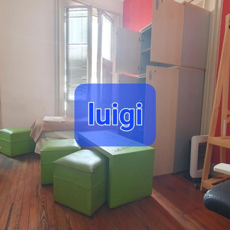 Lo De Luigi Hostal - Habitación Triple con balcón - 1