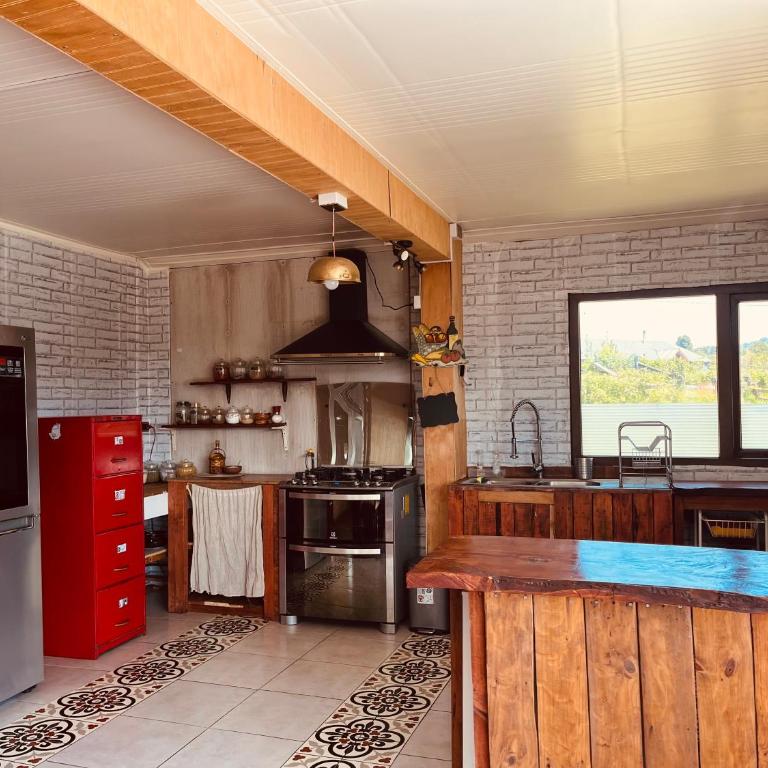 Casa con vista a los volcanes y Lago Llanquihue - Three-Bedroom House - 9