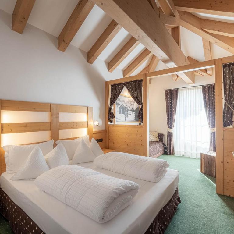 Hotel Chalet Sas Morin - Camera Tripla Comfort - 5