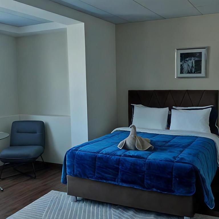 Edificio Sky Tower - Habitación Doble con baño privado - 3