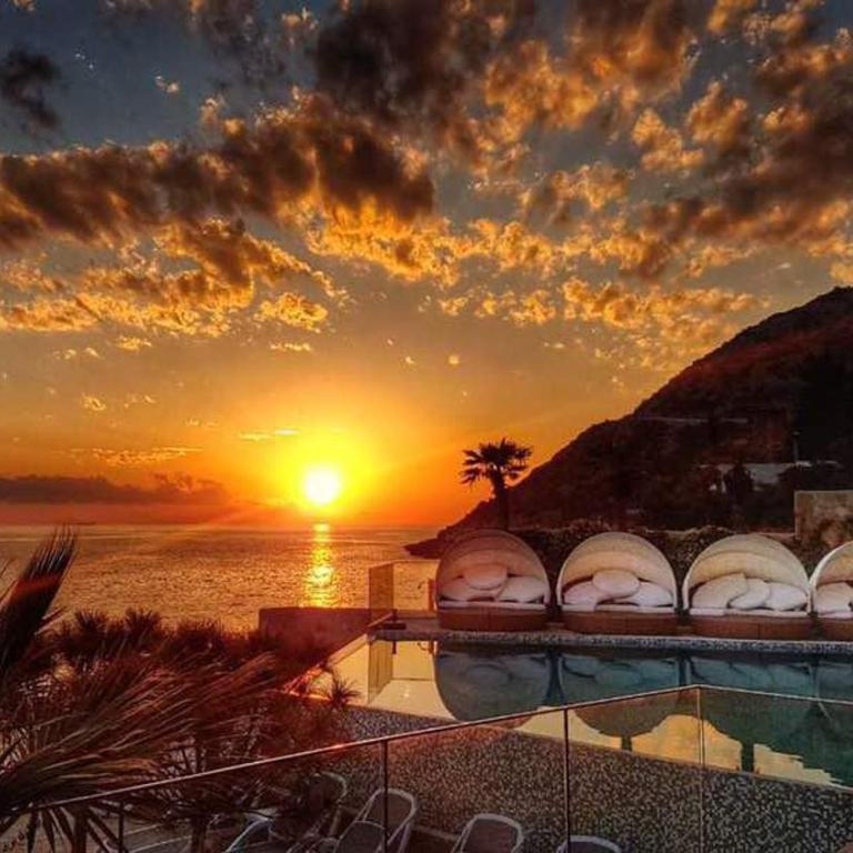 Your Home Montenegro - One-Bedroom Apartment with Balcony - 1