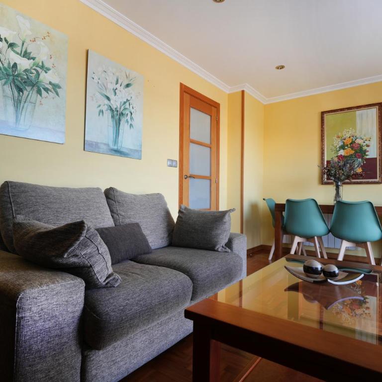 Apartamentos de playa en Villajuán - Apartamento de 2 dormitorios con balcón y vistas al mar - 3