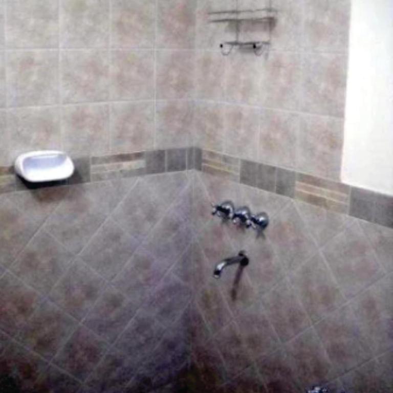 Complejo Los Abedules - Suite con cama grande - 7