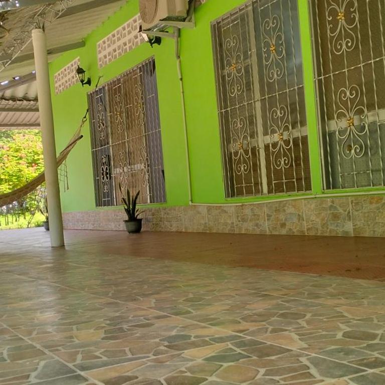 Villa Liam Casa Turística - Three-Bedroom House - 14