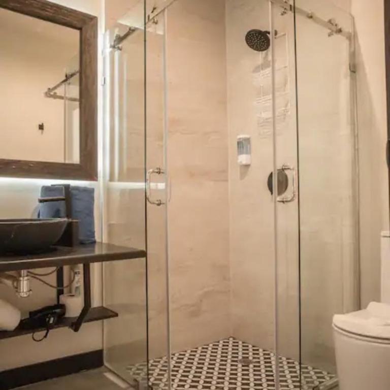 4BDR Luxury Villa 2 Private Pools 10 min Beach & Zamna - Villa - 8