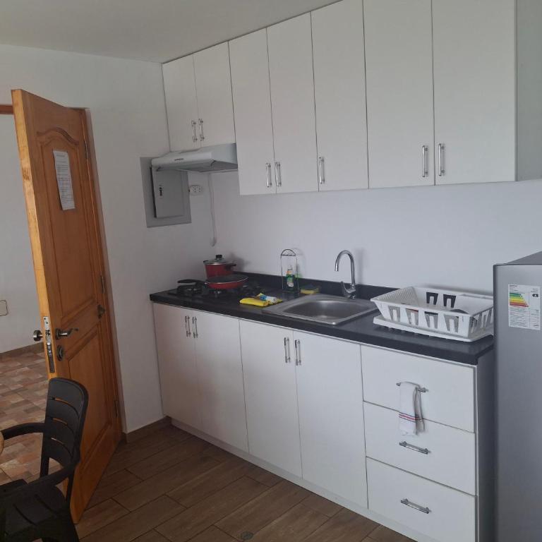 Apartment with Beach Exit 201 - One-Bedroom Apartment - 6