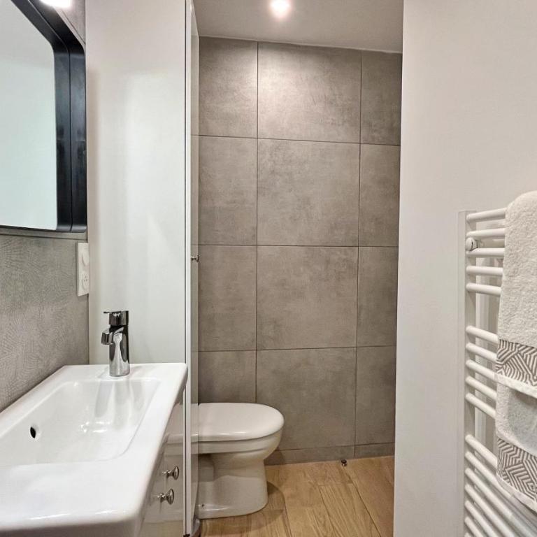Appartement 4 personnes - vue mer - Théoule sur mer - ESQUILLON - Appartement 1 Chambre - 15