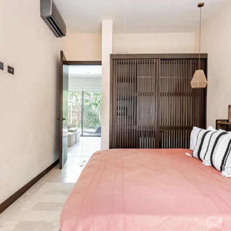 Enchanting 4BR VillaΔ Pool& RooftopΔPrime location - Villa - 18