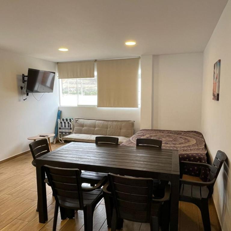 Apartment with Beach Exit 203 - One-Bedroom Apartment - 2