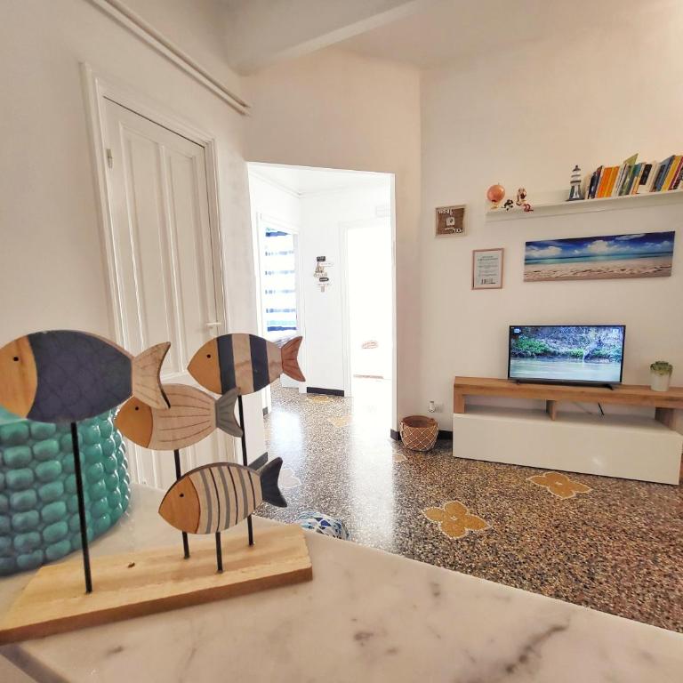 Brignole Home - Appartamento con 2 Camere da Letto e Balcone - 21