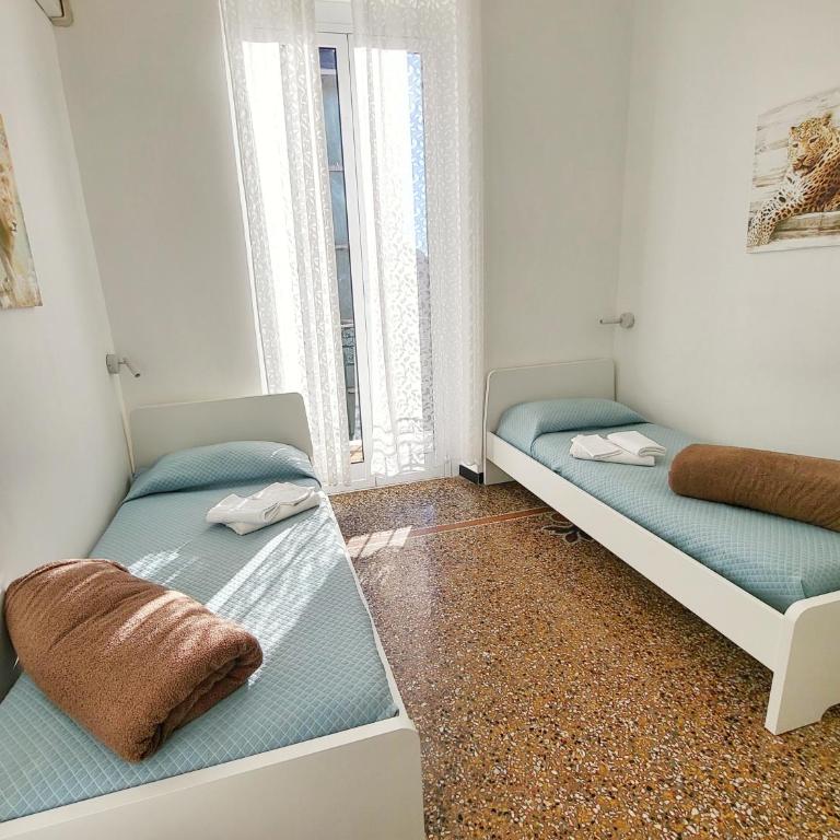 Brignole Home - Appartamento con 2 Camere da Letto e Balcone - 7