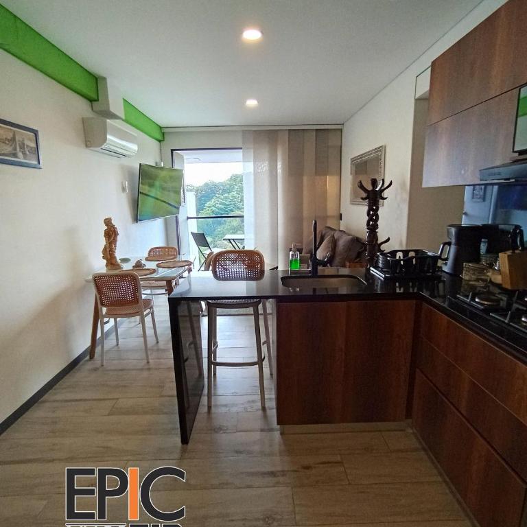 Epic Suite 513 Family Lux Airport 6P 2Room - Two-Bedroom Suite - 30