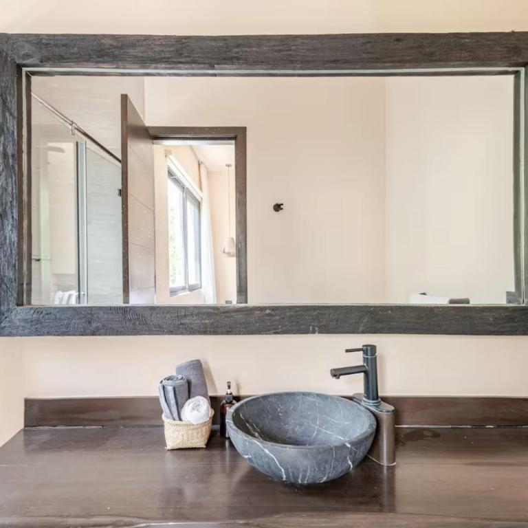 Enchanting 4BR VillaΔ Pool& RooftopΔPrime location - Villa - 20