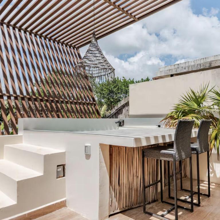 Enchanting 4BR VillaΔ Pool& RooftopΔPrime location - Villa - 15
