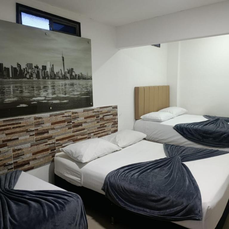 Hotel Select Medellin - Habitación Familiar - 5