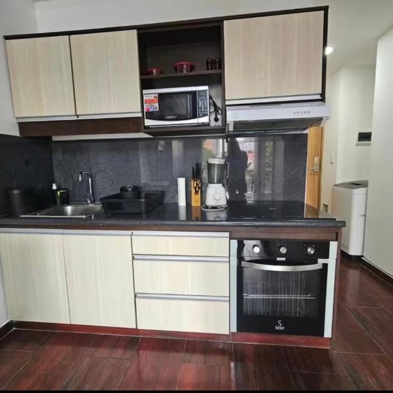 Monoambiente en equipetrol - One-Bedroom Apartment - 5