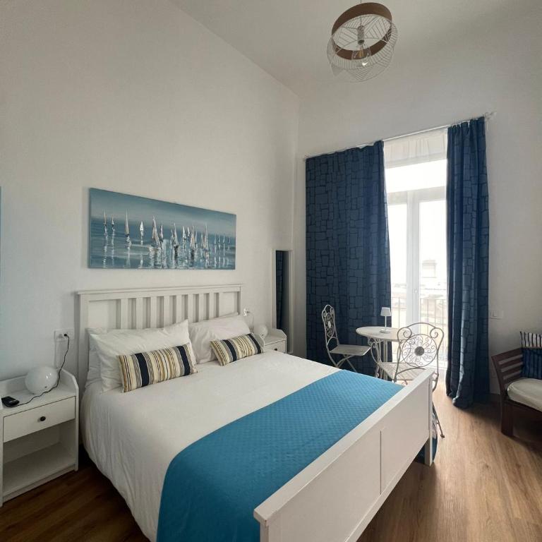 Salerno Centro Exclusive Sea View - Appartamento con 1 Camera da Letto, Balcone e Vista Mare - 35