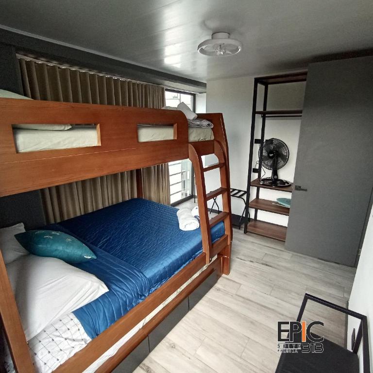 Epic Suite 313 Family Deluxe Airport 3 Rooms 10Pax - Three-Bedroom Apartment Suite - 17