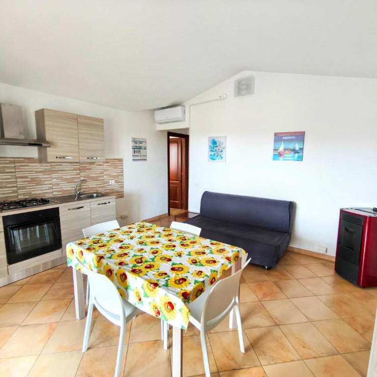 Apartment near Budoni with a sea-view terrace - Appartamento con 2 Camere da Letto - 2