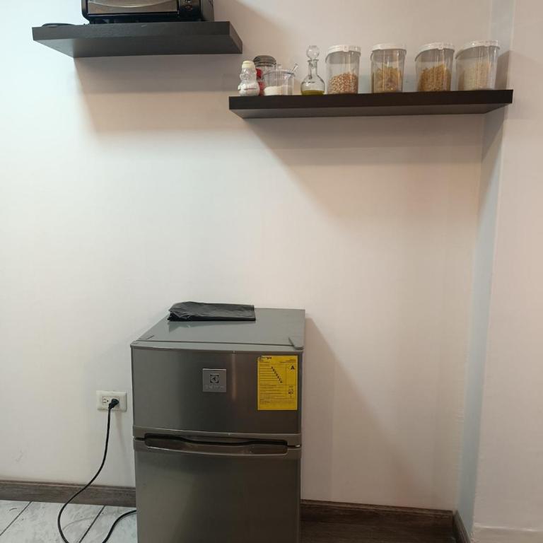 Departamento Black and Gold de lujo, confort y ducha Spa - Two-Bedroom Apartment - 12