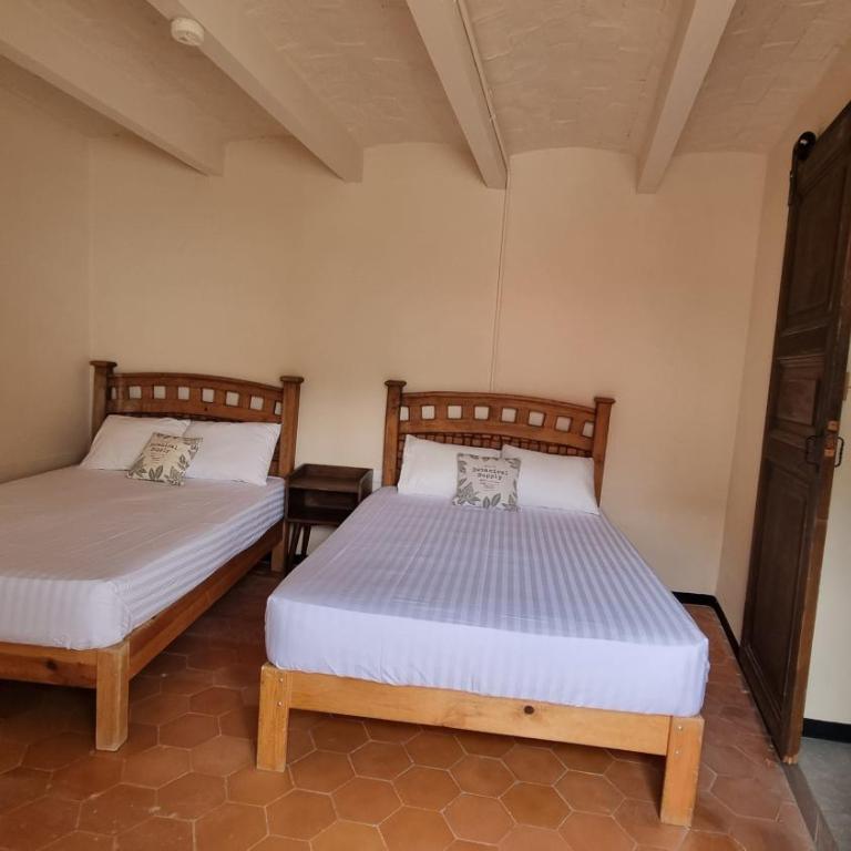 Hotel Colonial Guanajuato - Quadruple Room - 8