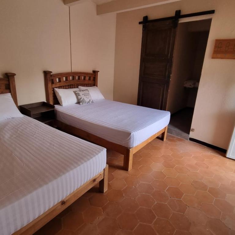 Hotel Colonial Guanajuato - Quadruple Room - 7