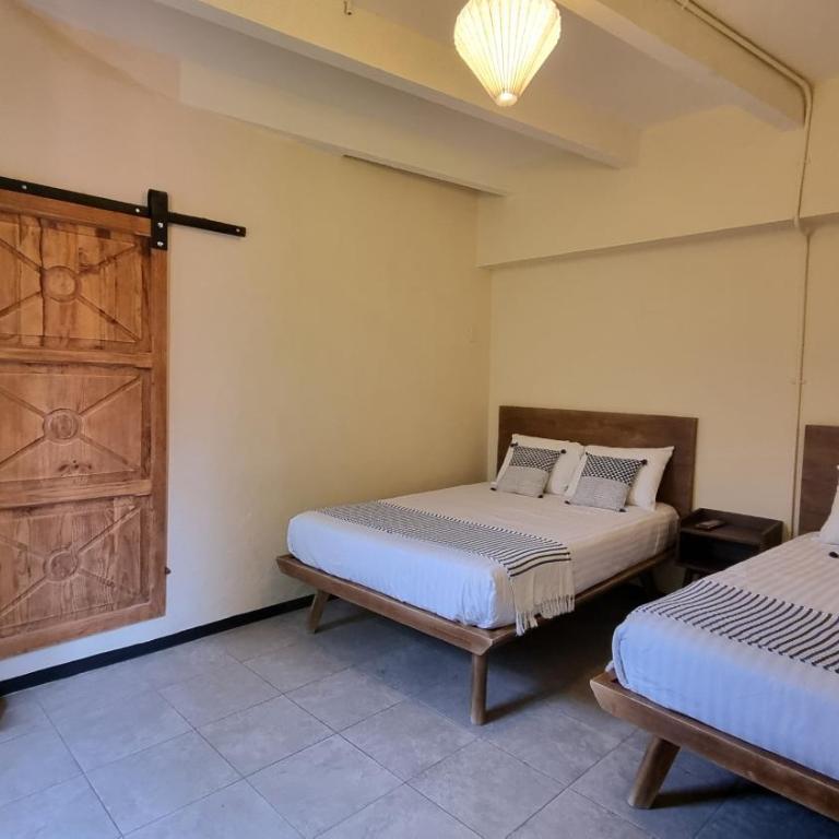 Hotel Colonial Guanajuato - Quadruple Room - 5