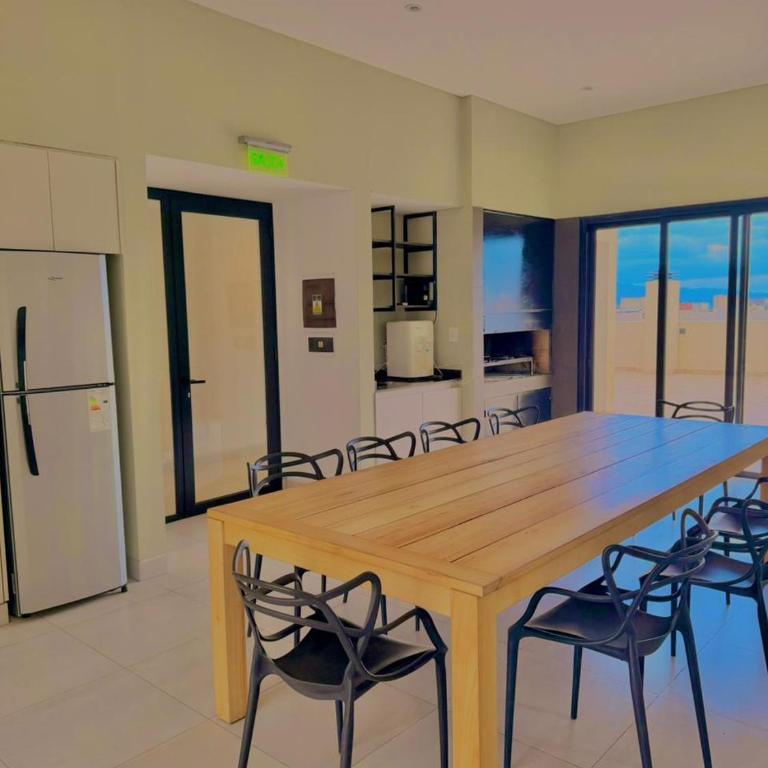 Alcazar Buona Vista Suites - One-Bedroom Apartment - 13