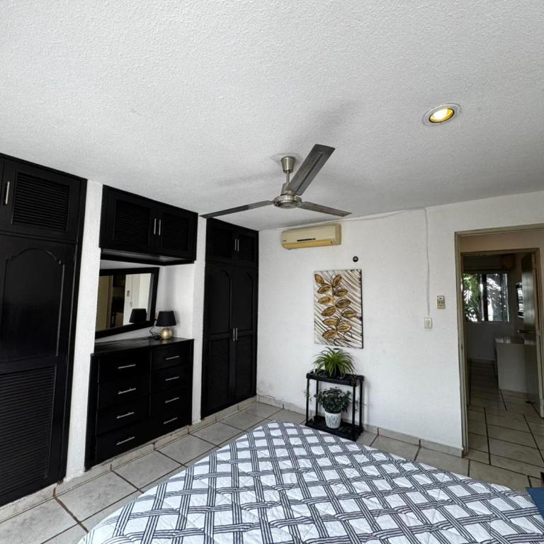 Las Fuentes - Two-Bedroom Apartment - 3