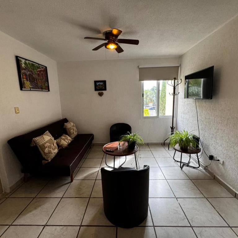 Las Fuentes - Two-Bedroom Apartment - 5