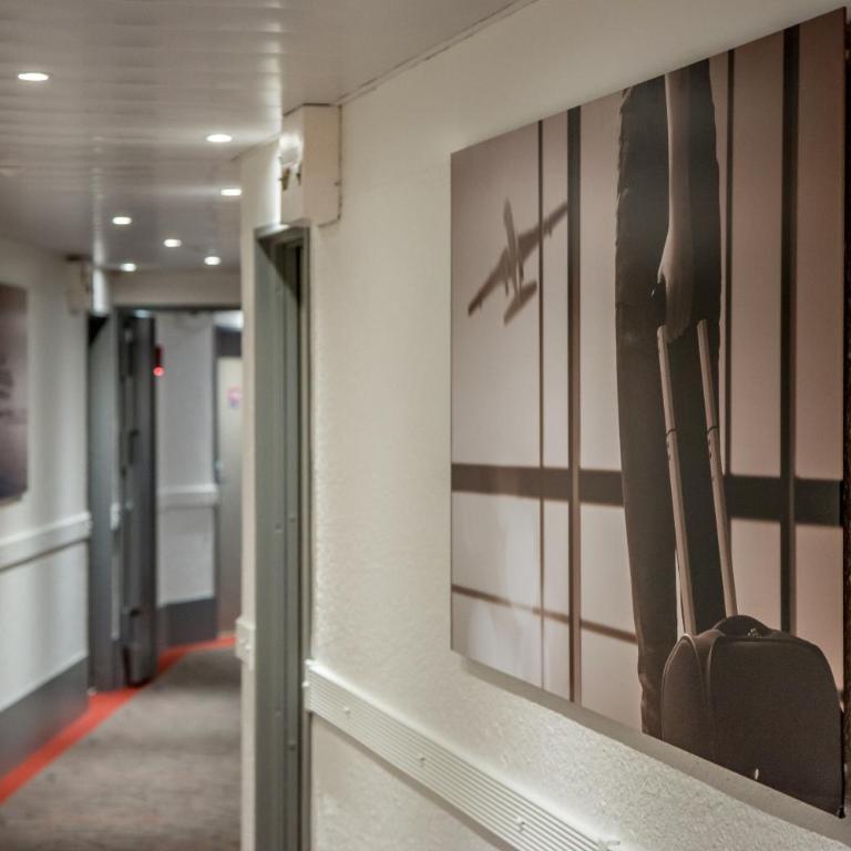 Hôtel The Originals City Le Berry - proche centre-ville - Gare - Chambre Familiale (5 Adultes) - 15