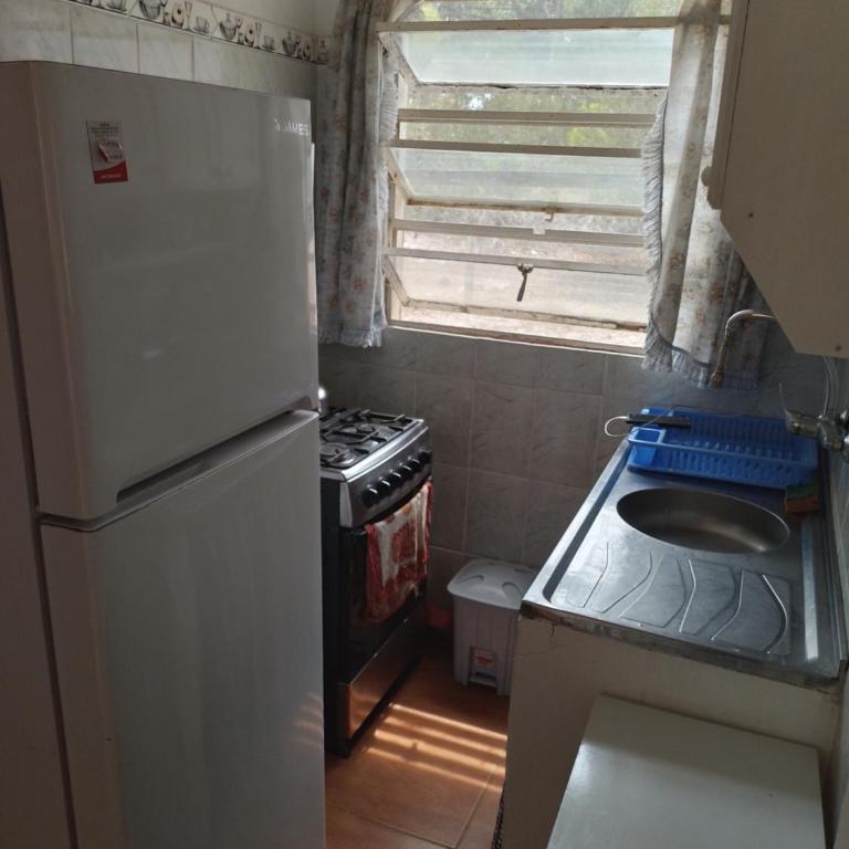 Es aca - Two-Bedroom House - 11